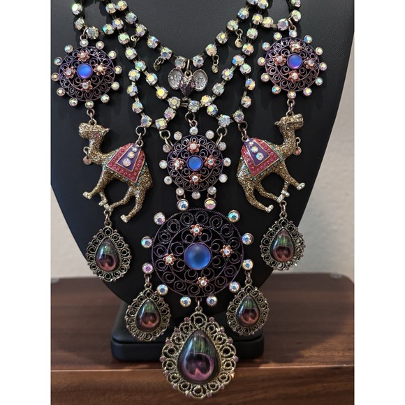 Vintage Betsey Johnson Statement Bib Necklace Morrocan Camel *Read - Picture 2 of 16